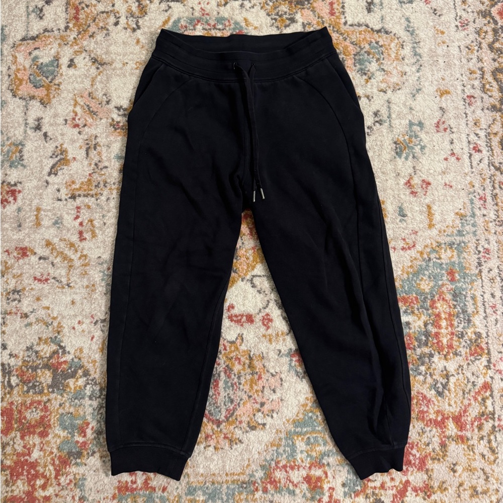 Lululemon Scuba High-Rise Jogger 7/8 length size 8